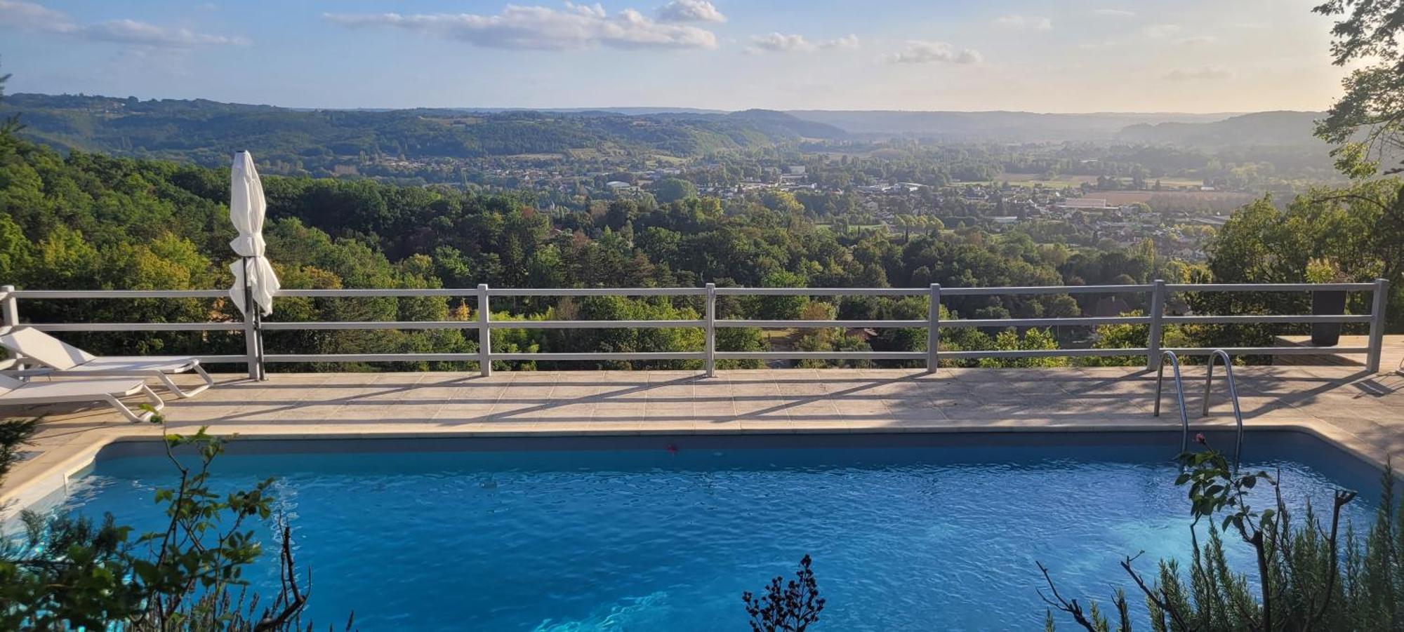 Le Clos Des Etoiles B&B Le Bugue Bagian luar foto
